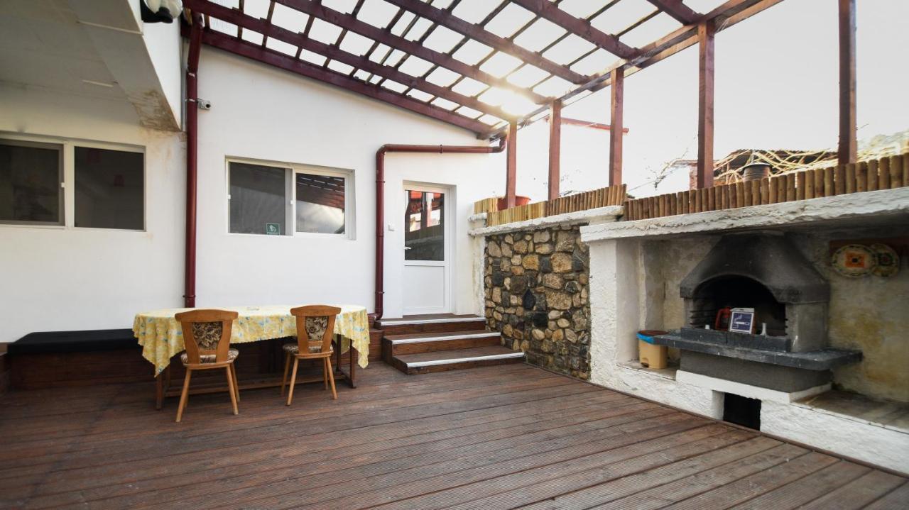 Transylvania Guest House Brasov Exterior photo